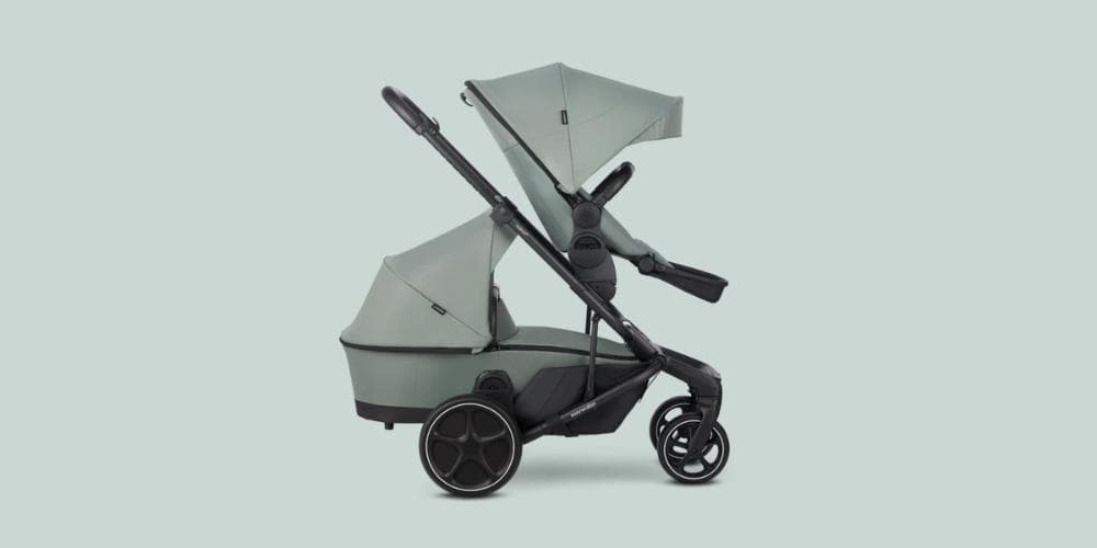 Sourozenecký kočárek Easywalker Harvey5 s tandemovým sezením.