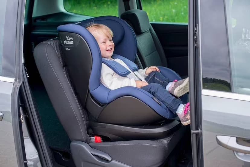 Pokračovací autosedačka Britax Römer Trifix 2 i-Size.