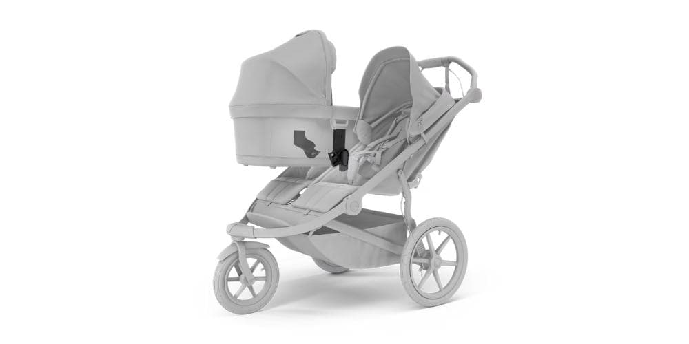 Thule Urban Glide 3 Double s vaničkou připojenou adaptéry.